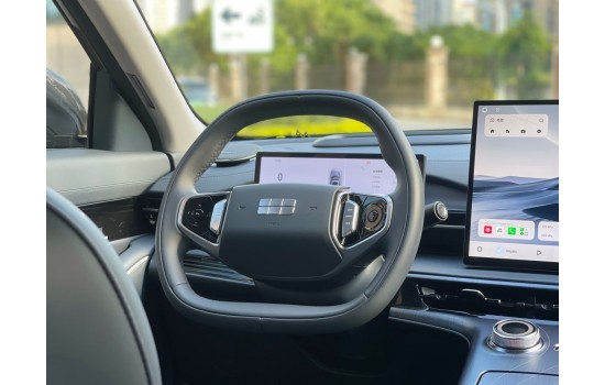 Geely Galaxy E5 2WD, 2025 (7), модель 2026 года, пробег 4 тысячи км